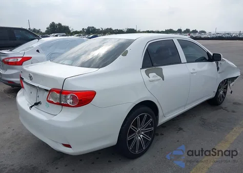 2013 Toyota Corolla L z USA, uszkodzony, nr VIN 5YFBU4EE8DP182437